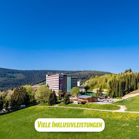 Ahorn Hotel Am Fichtelberg โอเบอร์วีเซินธาล ภายนอก รูปภาพ