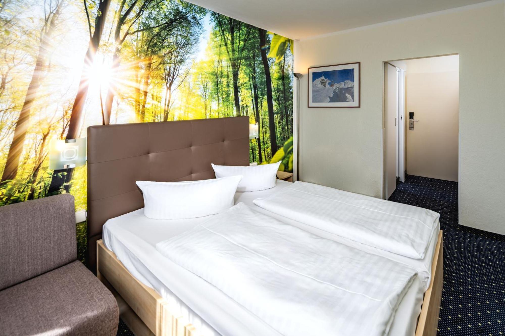 Ahorn Hotel Am Fichtelberg โอเบอร์วีเซินธาล ภายนอก รูปภาพ